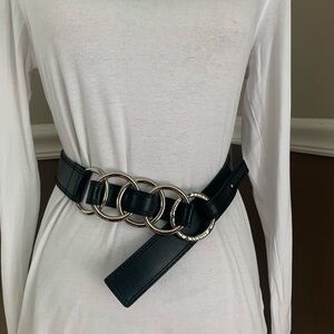 GUESS ladies Black leather belt with guess engraved buckle Size large LNWOT